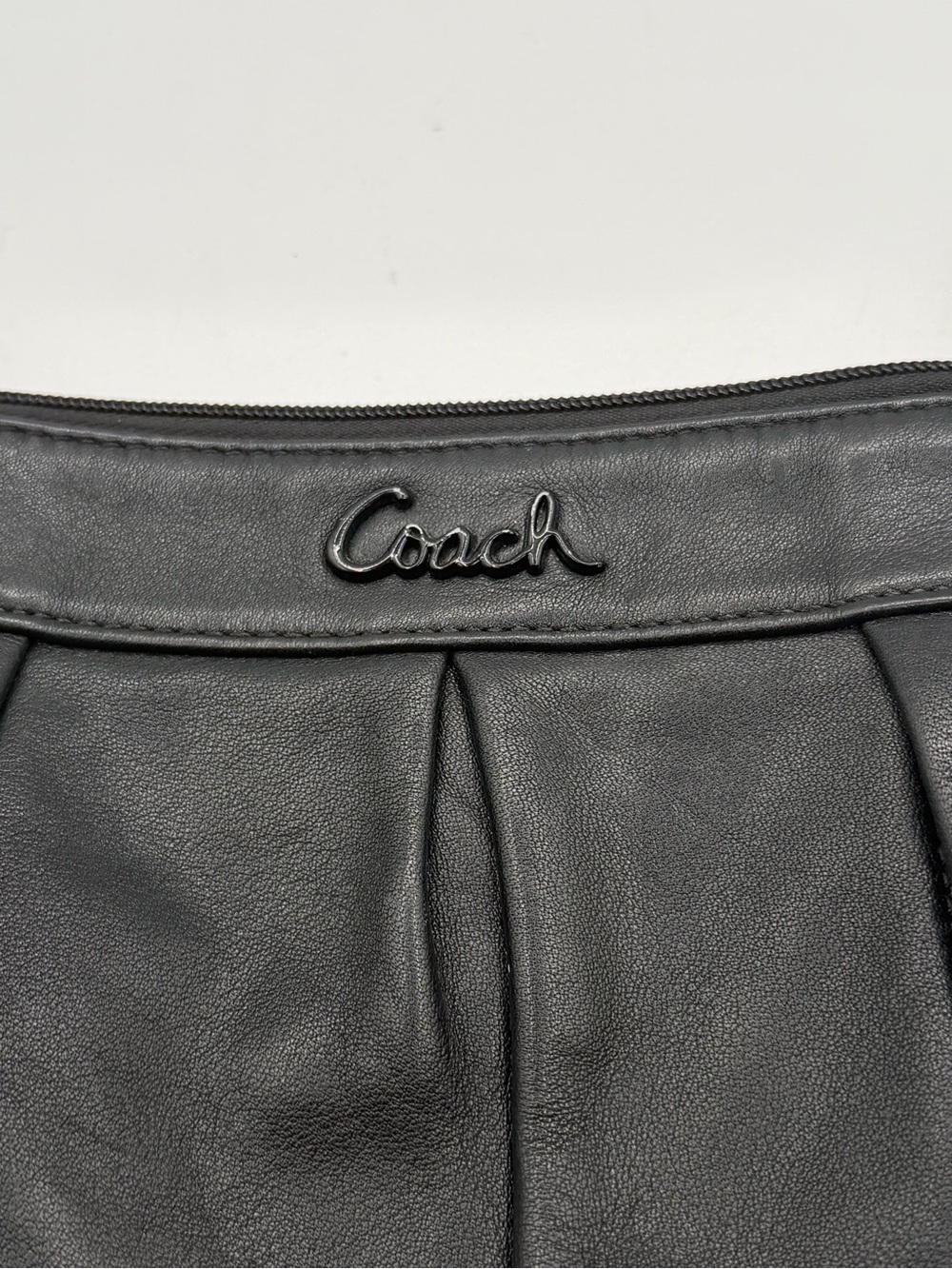 Coach Black Leather Adjustable Zip Closure Crossbody Bag #L0826-42585 - Picture 4 of 15